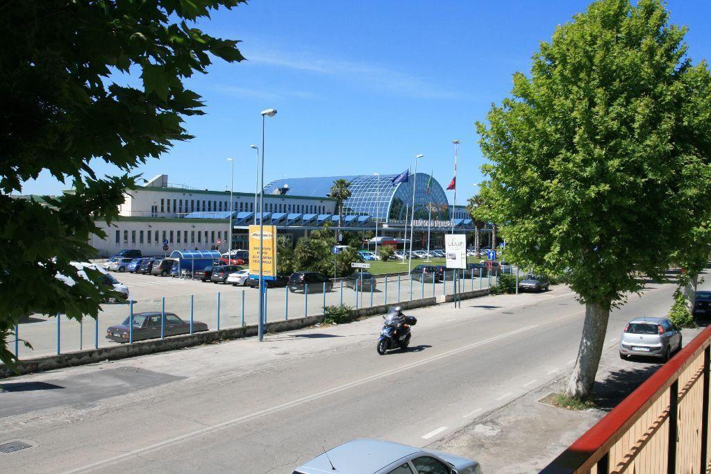 B&B Frontepista San Giovanni Teatino Szoba fotó